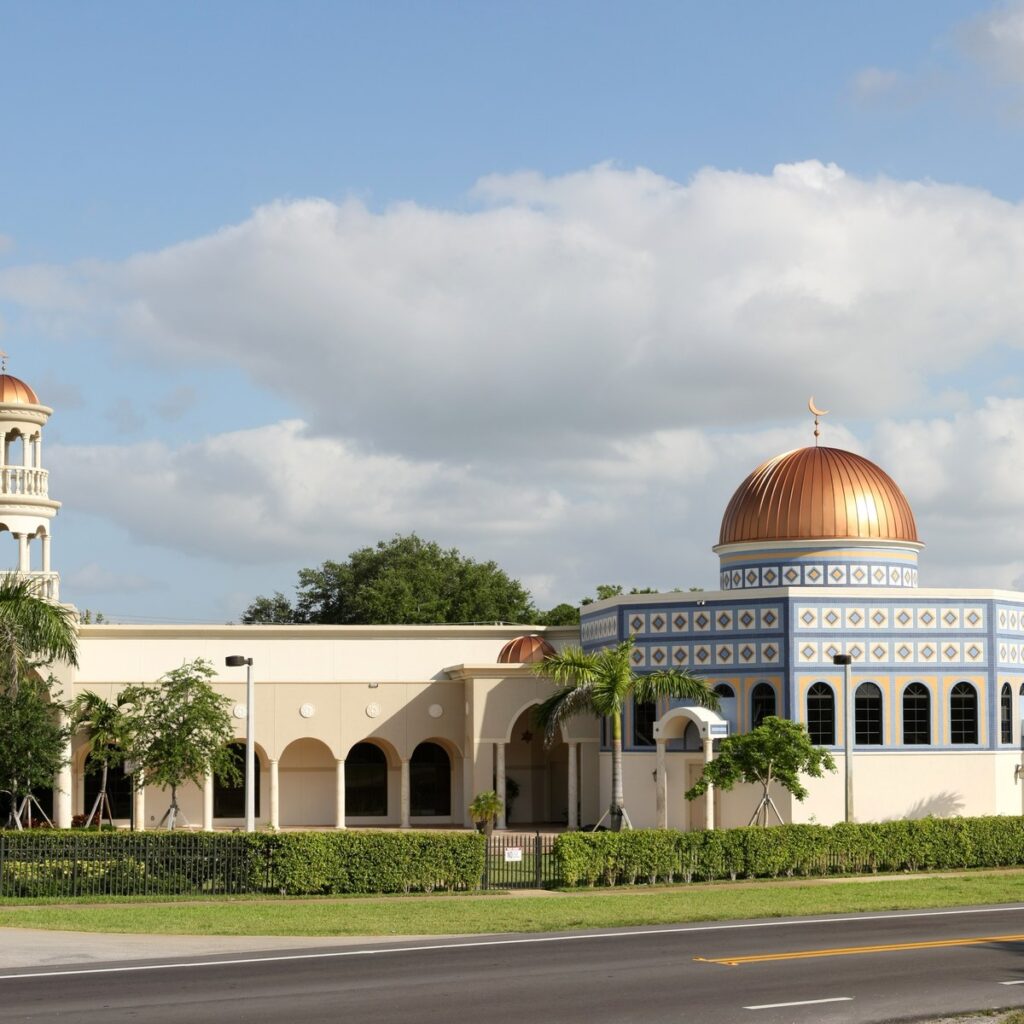 Boca Raton, FL &mdash; Premium epoxy garage floors for Royal Palm Yacht, Mizner Park, and Palm Beach County estates
