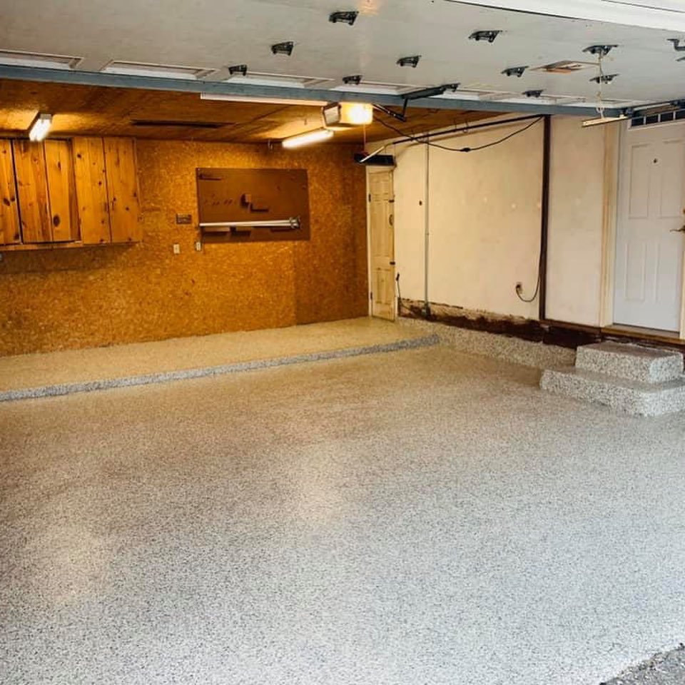Finished flake epoxy garage floor by Apex